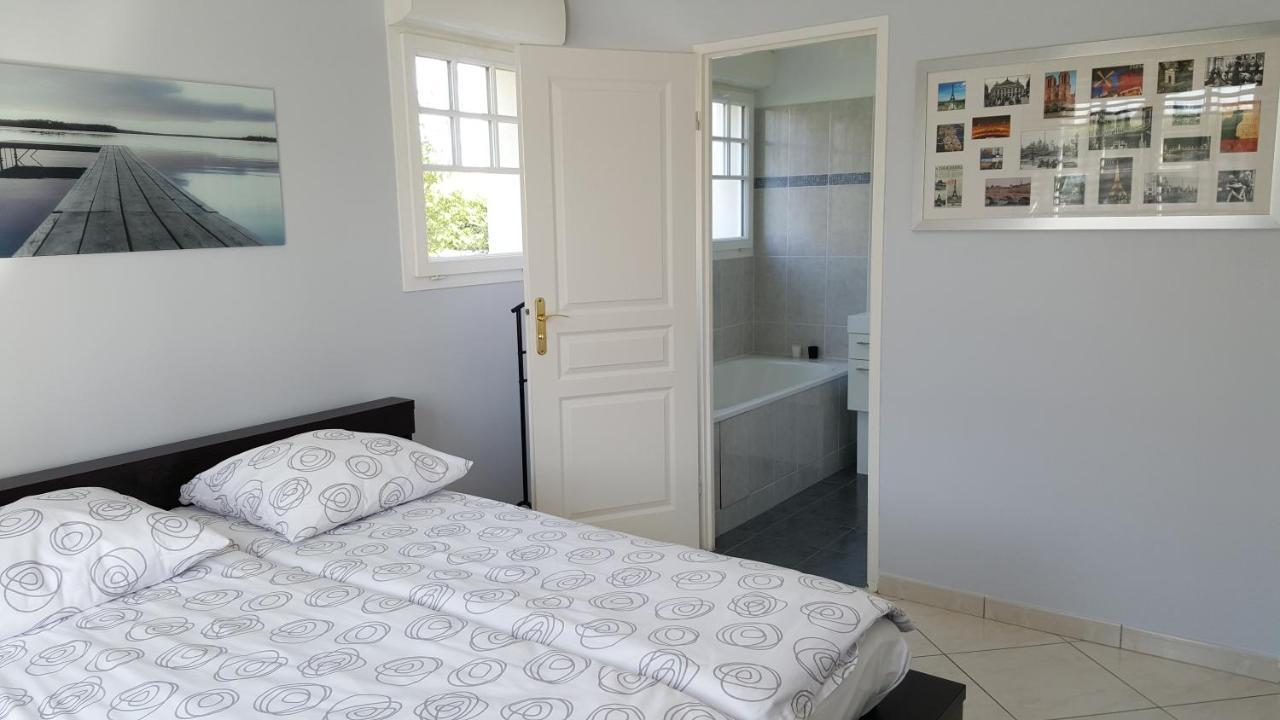 באילי-רומאינוויליירס Guest House Reciner Disneyland מראה חיצוני תמונה